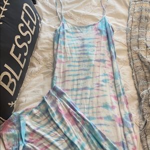 Maxi Dress, slit on the sides